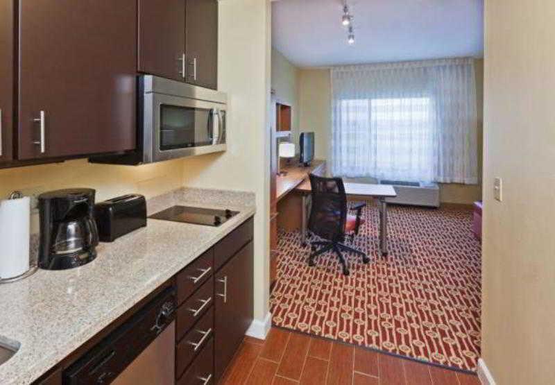 Towneplace Suites By Marriott Tulsa North/Owasso Экстерьер фото