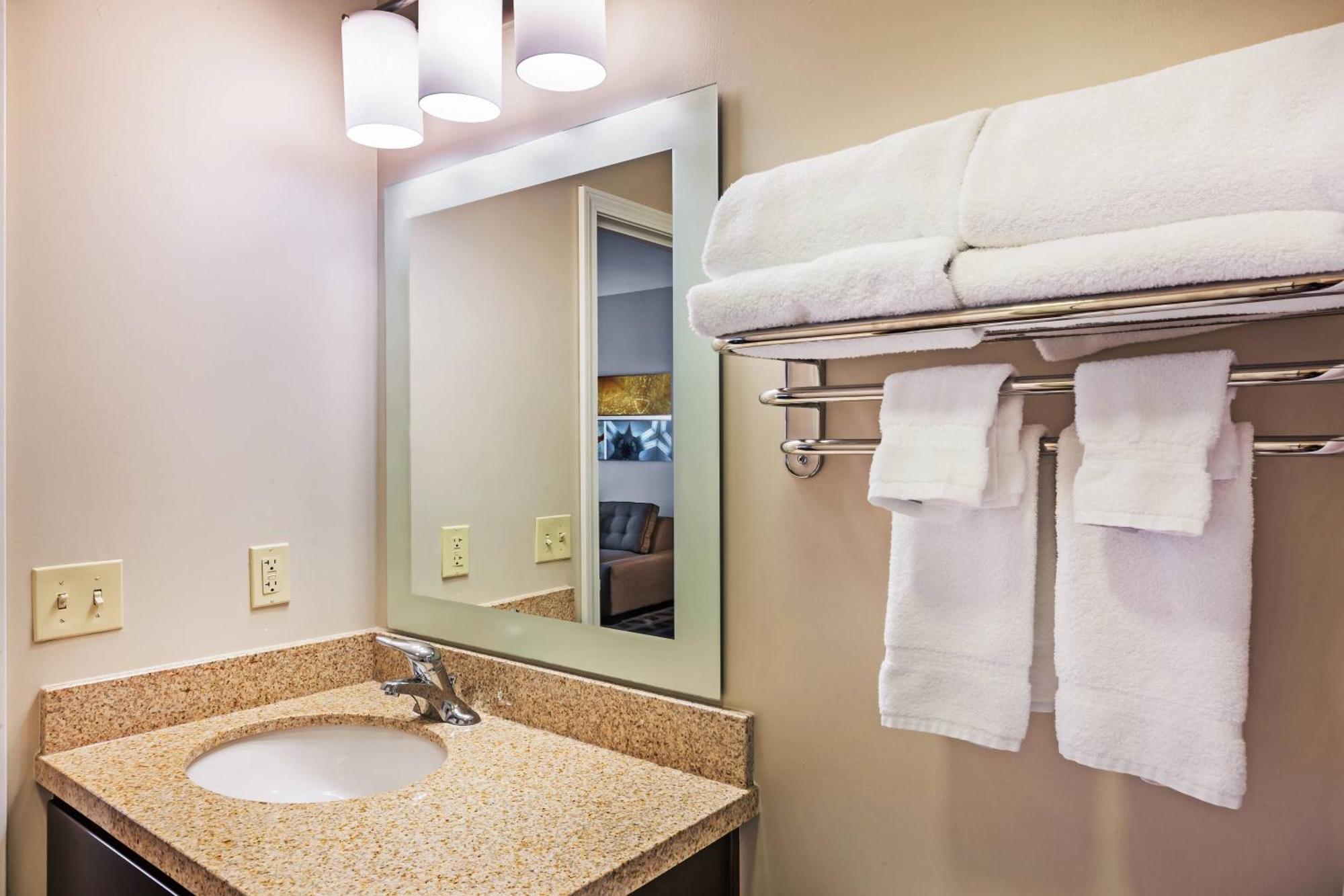 Towneplace Suites By Marriott Tulsa North/Owasso Экстерьер фото